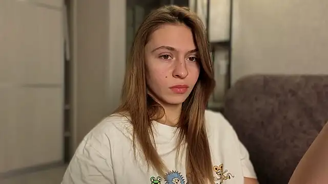 LovelyKatea's cam snapshot