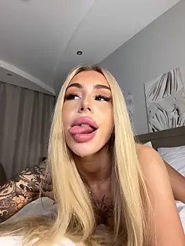 creambaby1 live sex cam