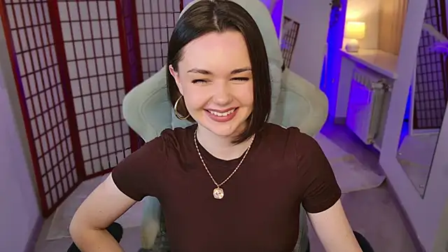 AvaFlower's cam snapshot