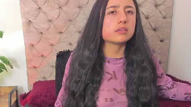 Samanta_Fischer's cam snapshot