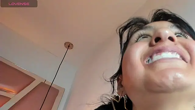 NATHALYMILLER_VC's cam snapshot