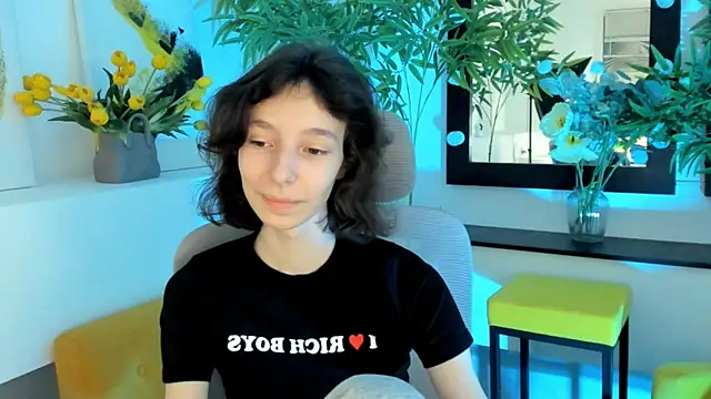 EmmanuellBrown's cam snapshot