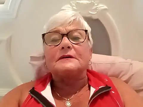 suesinner's cam snapshot