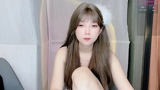 Evelyn-168's cam snapshot