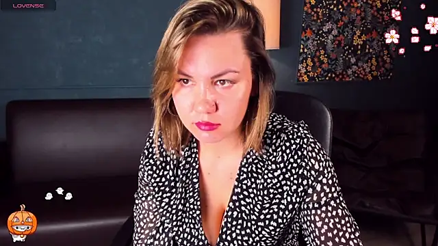 AriaEven's cam snapshot