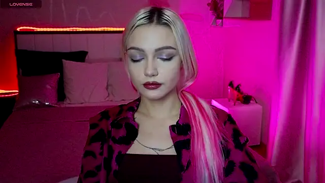 LinaLirian's cam snapshot