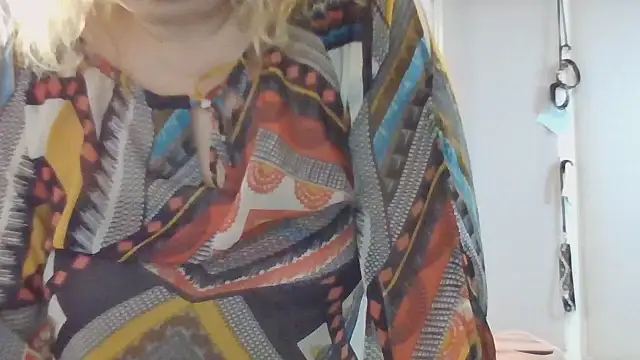 Lusi-777's cam snapshot