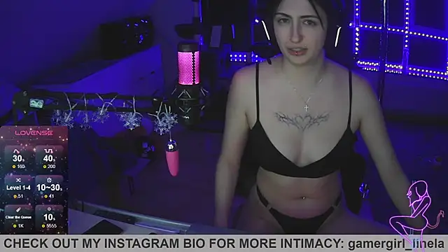 Gamergirl-Linela live sex cam