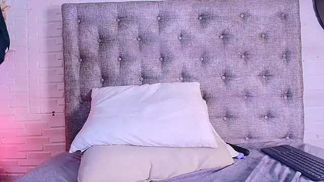 Kristin_Ramirez's cam snapshot