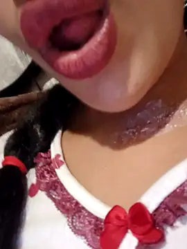 Sexlove1xo's cam snapshot