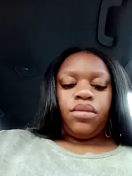 ThiqueKitten's cam snapshot