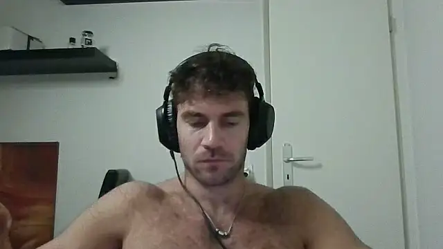 alpha-hunk live sex cam