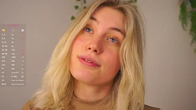 HoneyRay's cam snapshot