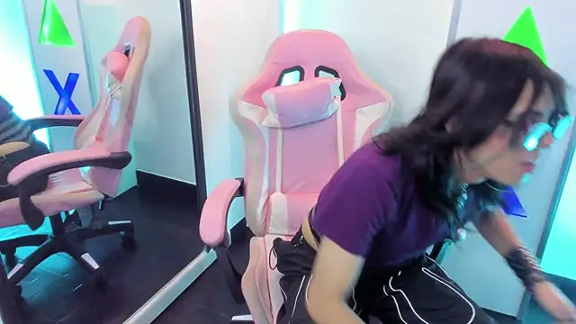 Lullaby_Charade live sex cam