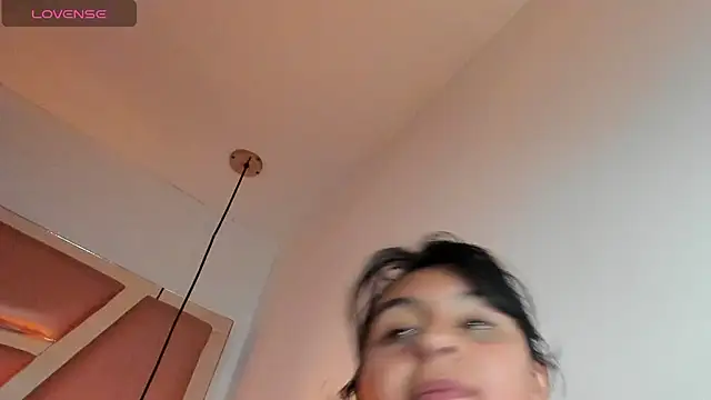 NATHALYMILLER_VC's cam snapshot