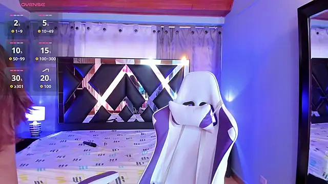 Annyy_petite's cam snapshot