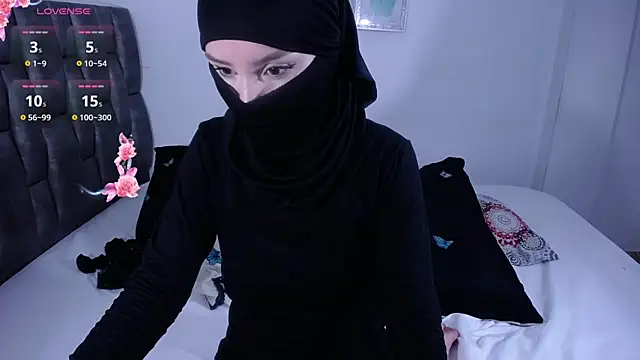 __Nahia's cam snapshot