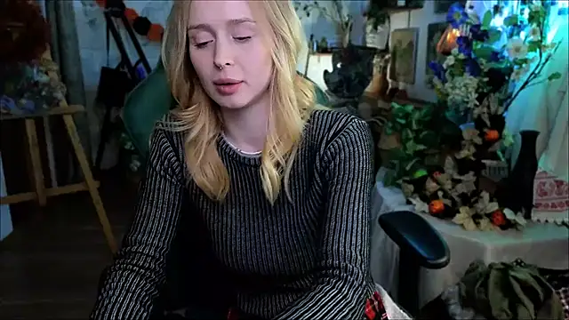 CarolineDjein's cam snapshot