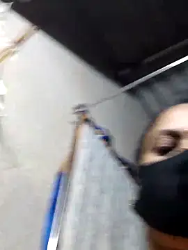 Jyoti_Roy_'s cam snapshot