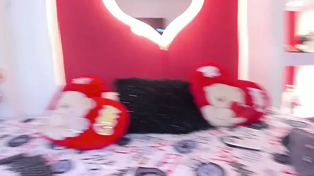 TabyJhonson's cam snapshot