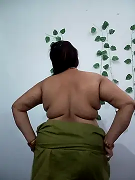 Taniya-2025's cam snapshot