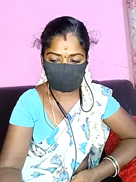 tamilammukuttyy's cam snapshot