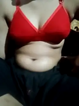 Hotqueen_103's cam snapshot