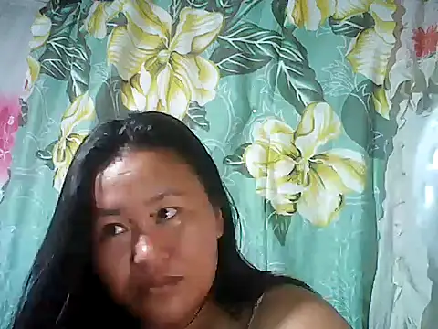 Sexyhorney4u's cam snapshot