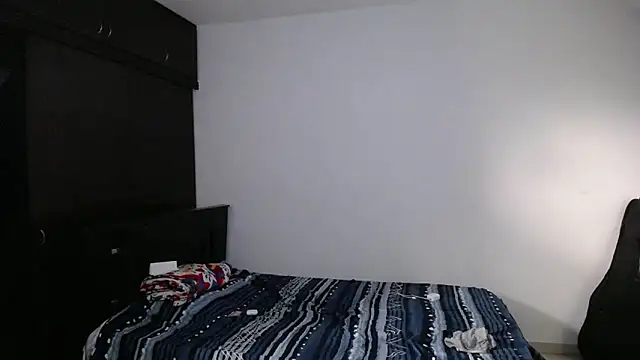 axel_rios_'s cam snapshot