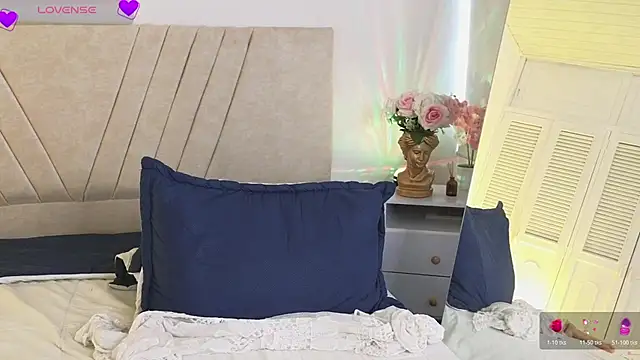 NatashaBlade_'s cam snapshot