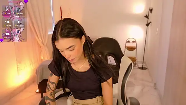 AnabelWolf live sex cam