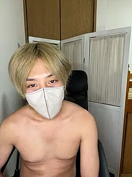 TEN-kun live sex cam
