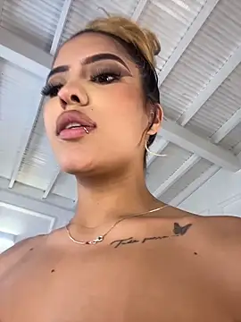 MystiqueXXX live sex cam