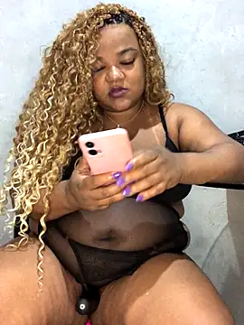 Meellcarioca live sex cam