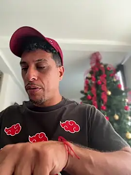 zac-bennett's cam snapshot