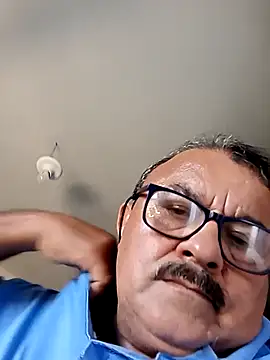 Misterymem63's cam snapshot