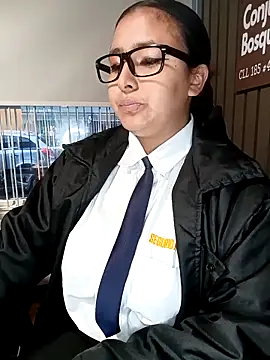 Cute_Penelope live sex cam