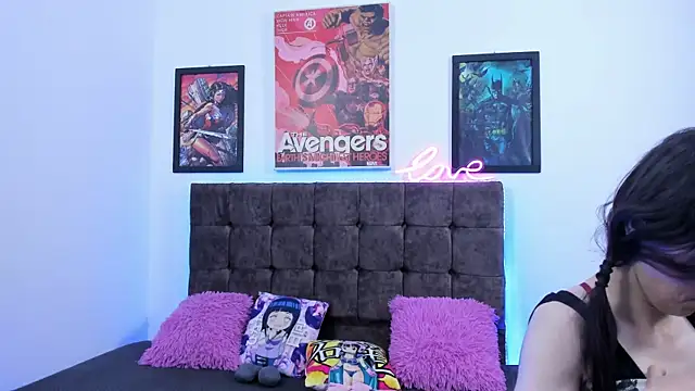 maelis_Avelle's cam snapshot