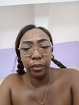 dirtyvictoria live sex cam