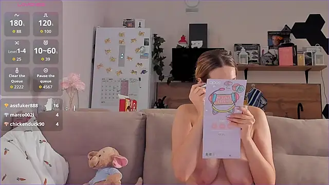 Girl_alone_home's cam snapshot