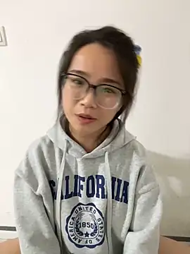 Hmm_0303's cam snapshot