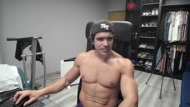 latinoo23bom live sex cam