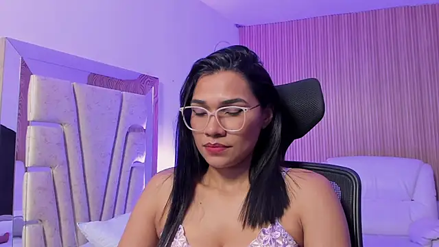 katemooss_'s cam snapshot