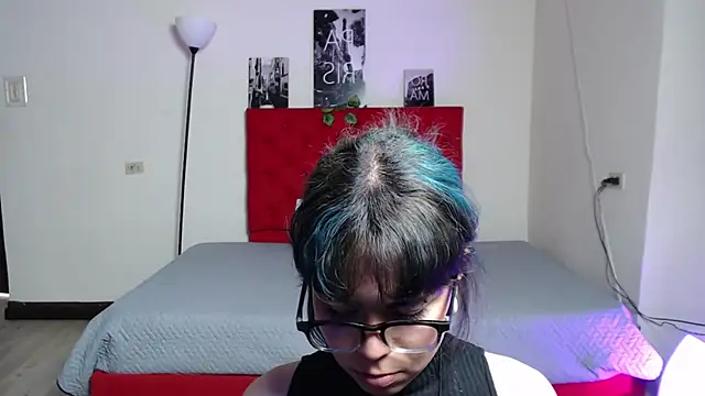 Insomniia_'s cam snapshot