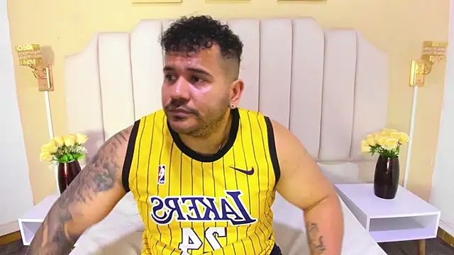 michael_hill1 live sex cam