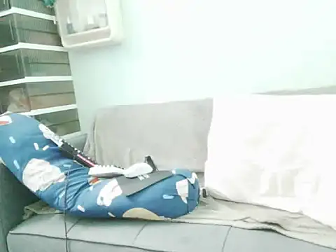 boyhigh1997 live sex cam