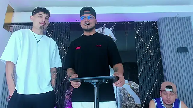 Iam_Steven's cam snapshot