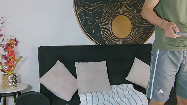 AlessioVitale's cam snapshot