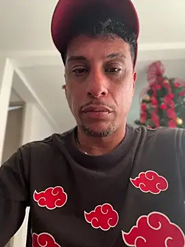 zac-bennett's cam snapshot