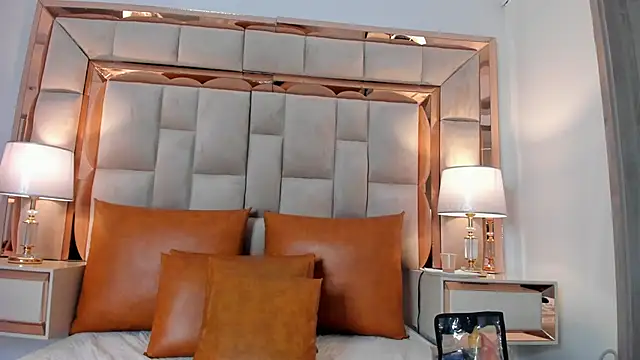 ValentinaBreats's cam snapshot